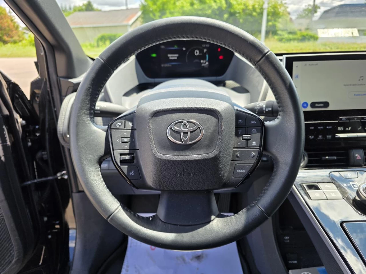 2023 Toyota bZ4X L FWD Image principale