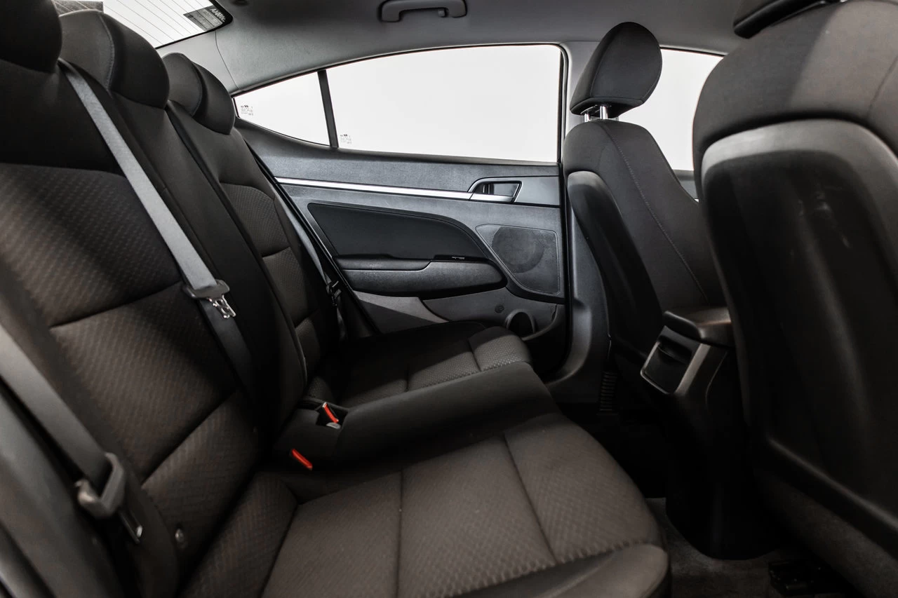 2020 Hyundai Elantra Preferred Image principale