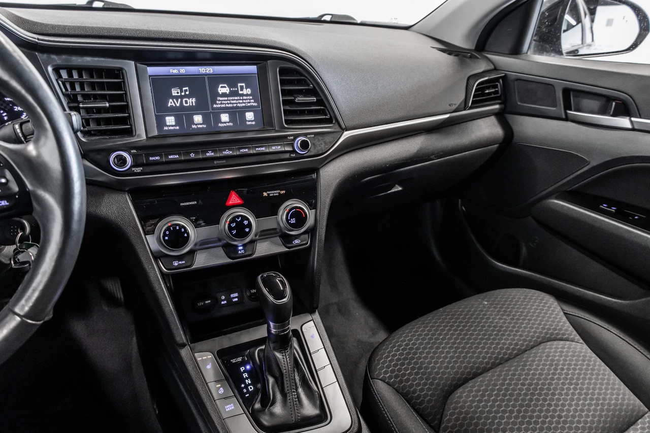 2020 Hyundai Elantra Preferred Image principale