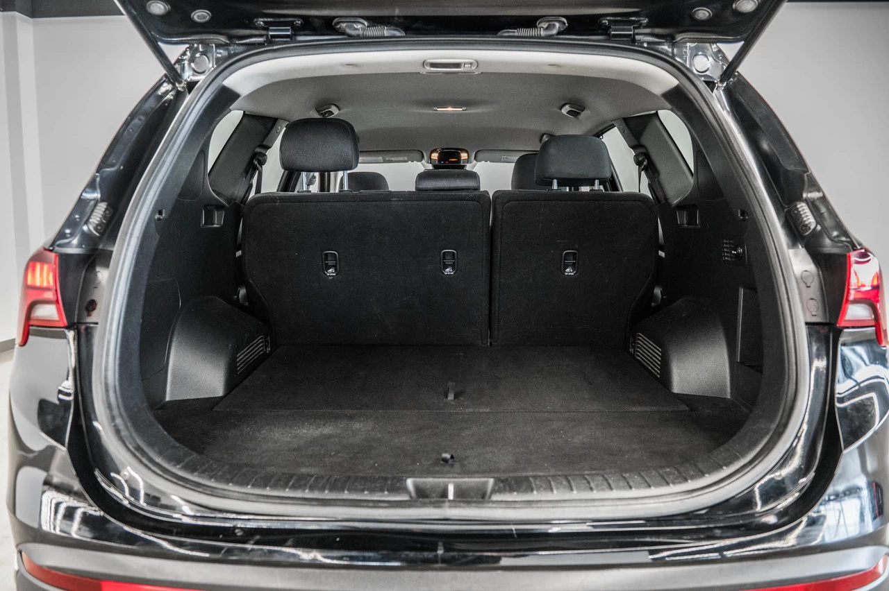 2021 Hyundai Santa Fe Preferred Main Image