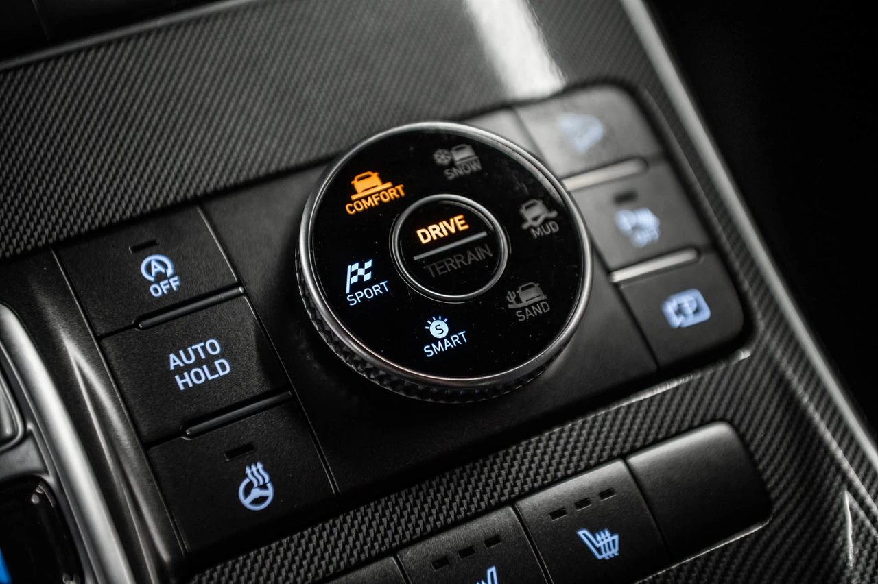 2021 Hyundai Santa Fe Preferred Main Image
