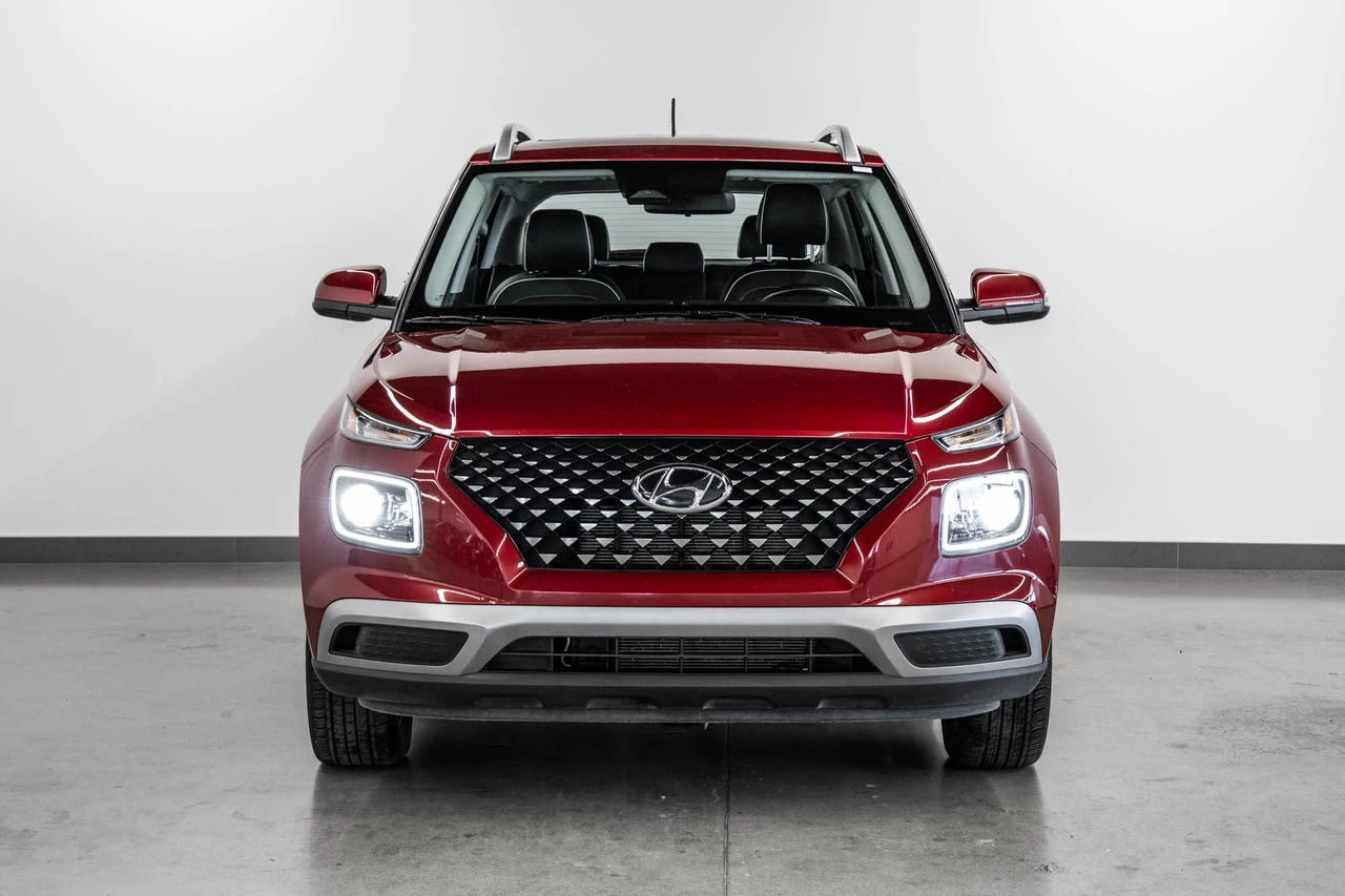 2023 Hyundai Venue Ultimate Main Image