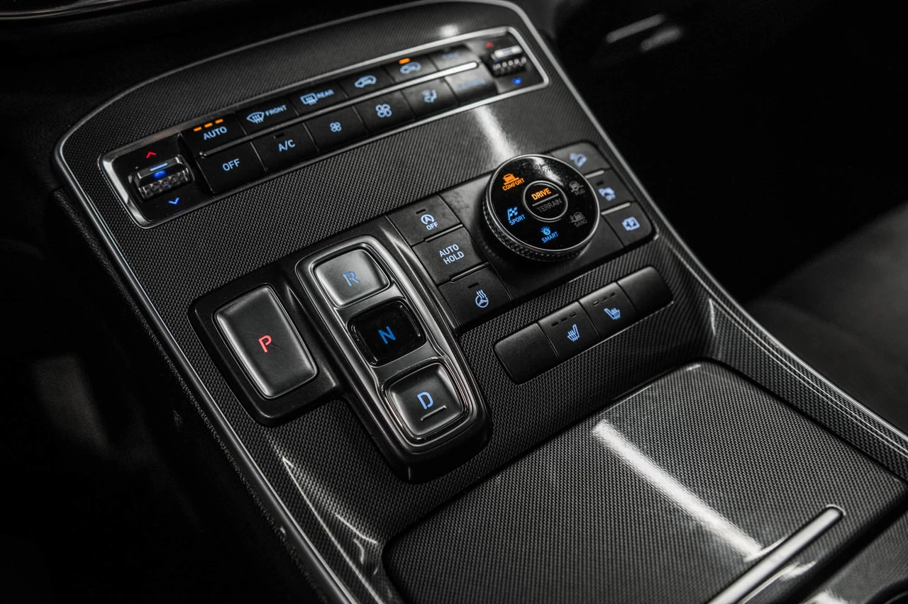 2021 Hyundai Santa Fe Preferred Main Image
