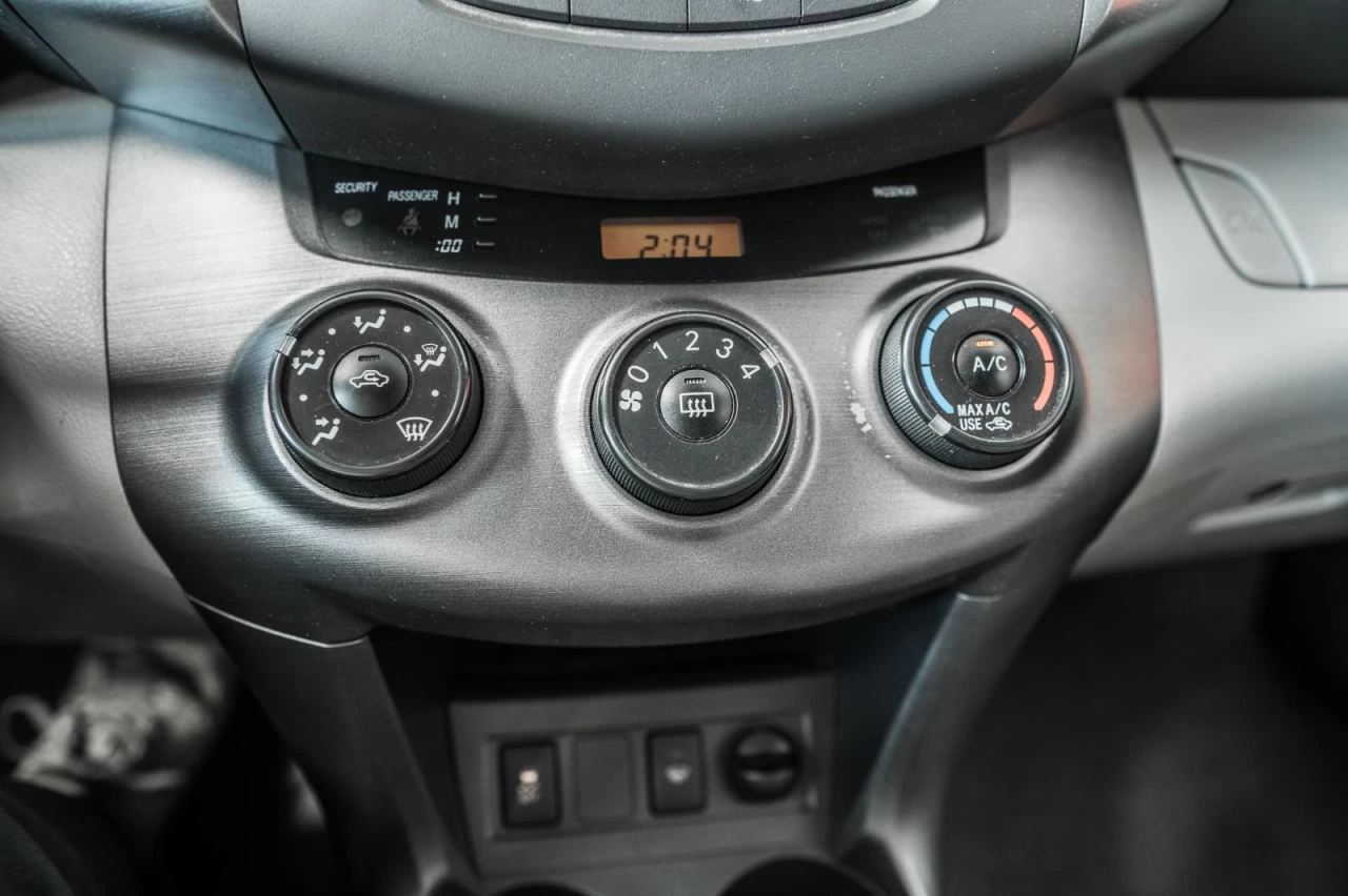 2010 Toyota RAV4 Automatique -4x4 Main Image