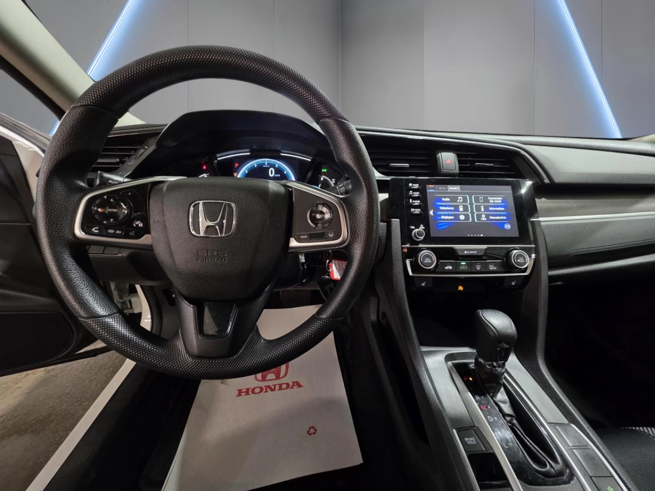 2019 Honda Civic LX CVT Sedan Image principale