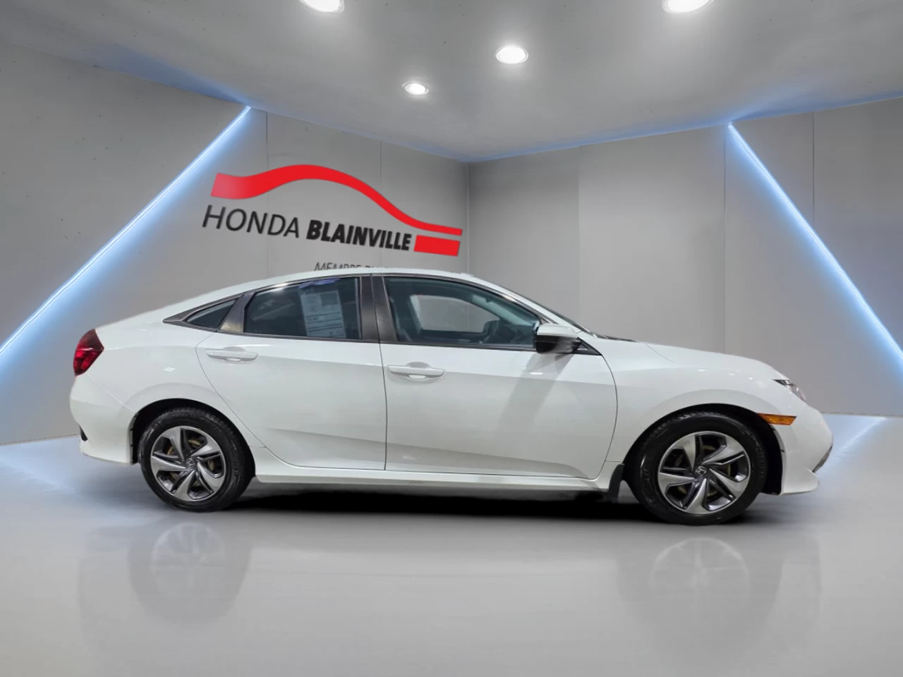 2019 Honda Civic LX CVT Sedan Image principale
