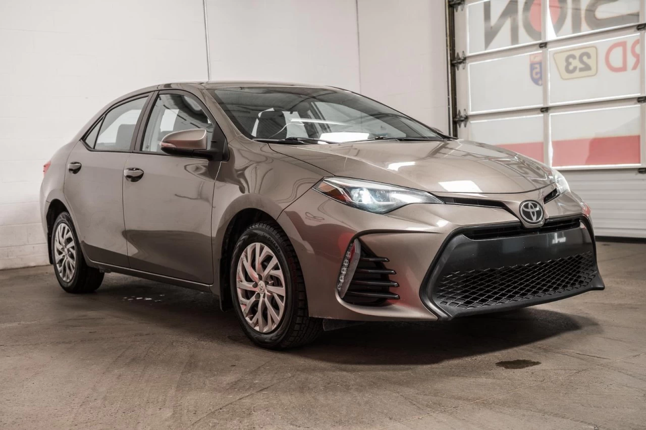 2017 Toyota Corolla Manuelle AUBAINE!!! Main Image