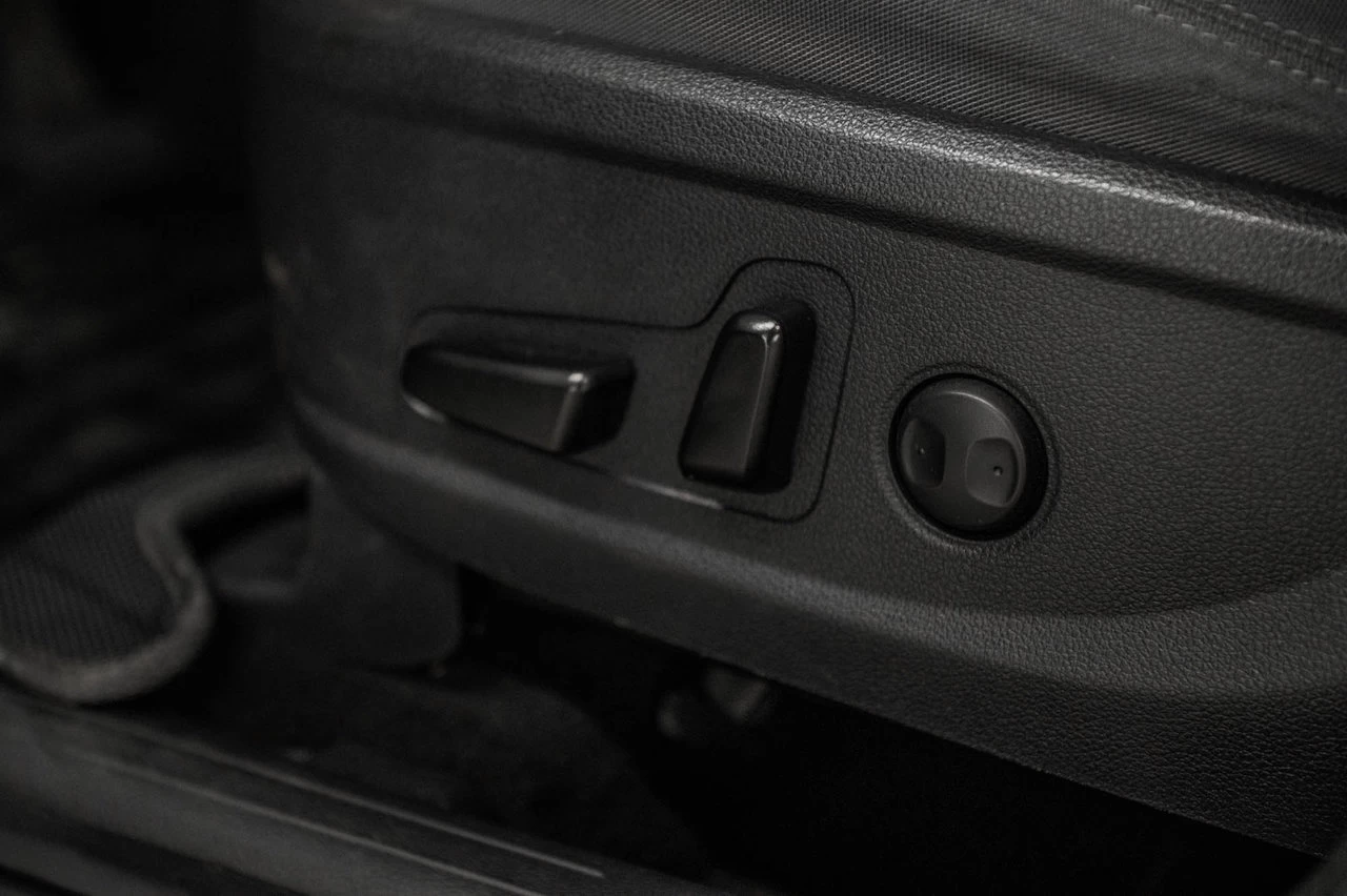 2021 Hyundai Santa Fe Preferred Main Image