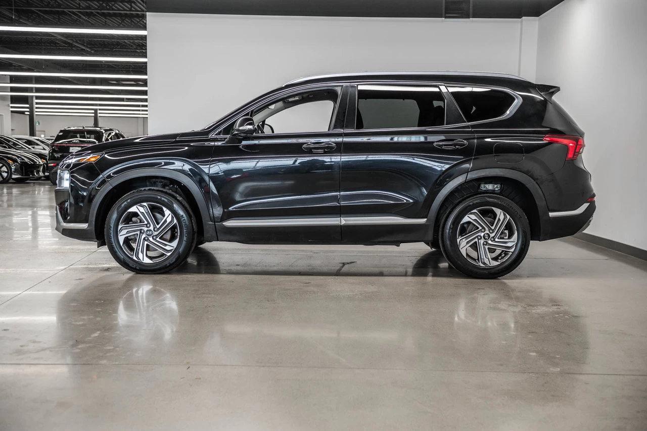 2021 Hyundai Santa Fe Preferred Main Image