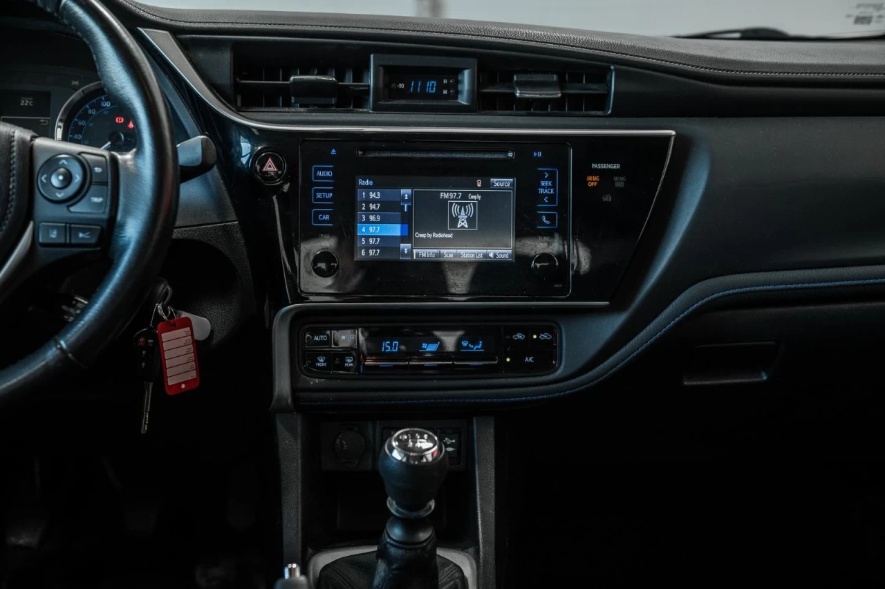 2017 Toyota Corolla Manuelle AUBAINE!!! Main Image