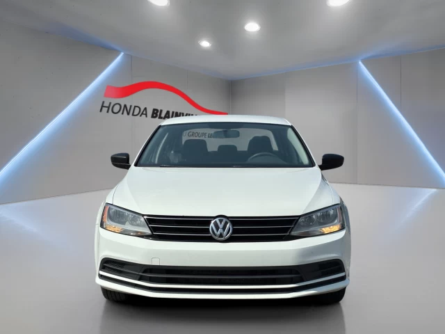 Volkswagen Jetta 4dr 2.0L Auto Trendline+ 2015