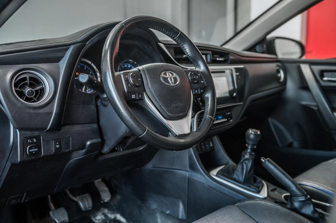 2017 Toyota Corolla Manuelle AUBAINE!!! Main Image