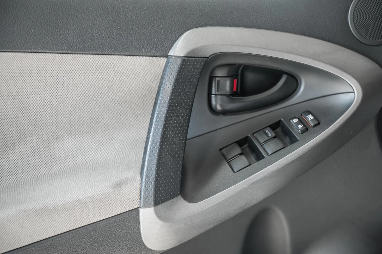 2010 Toyota RAV4 Automatique -4x4 Main Image