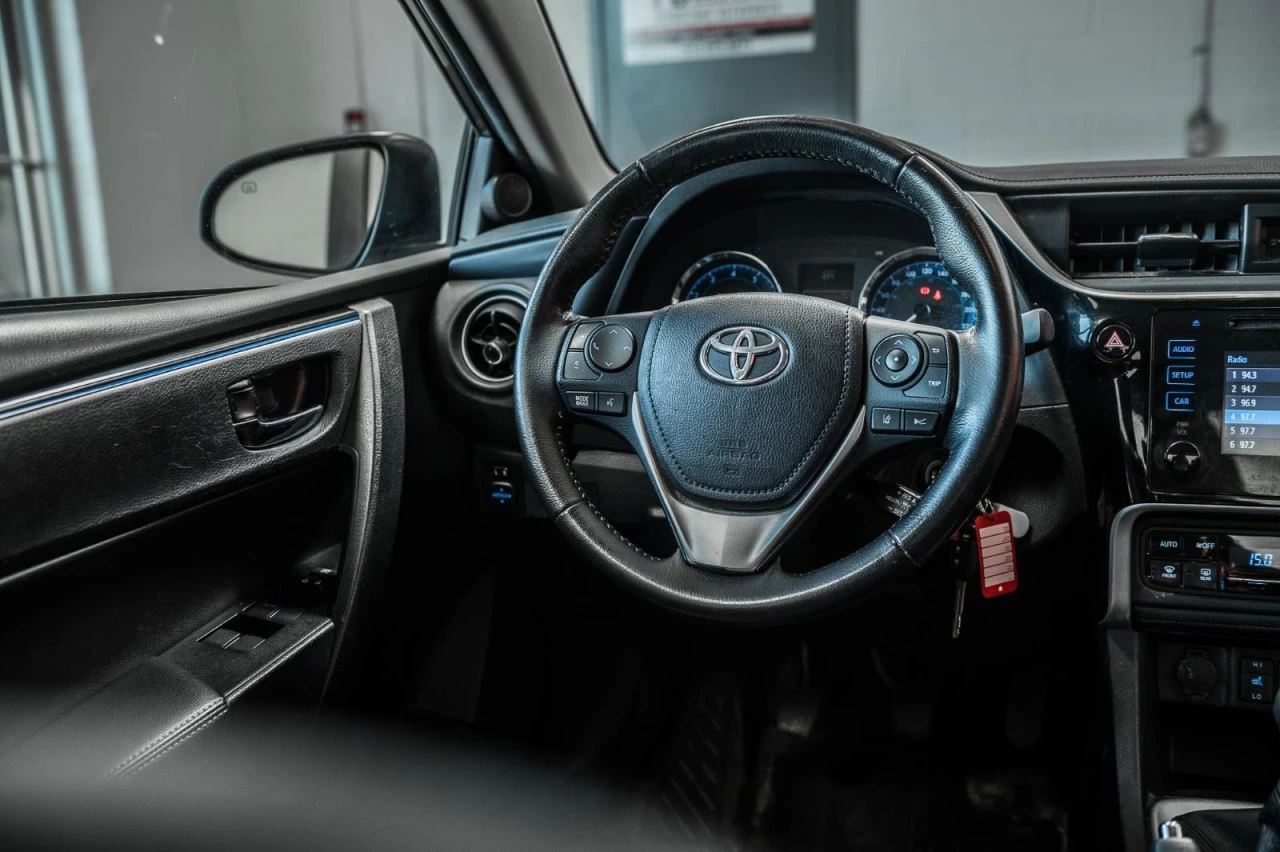 2017 Toyota Corolla Manuelle AUBAINE!!! Main Image
