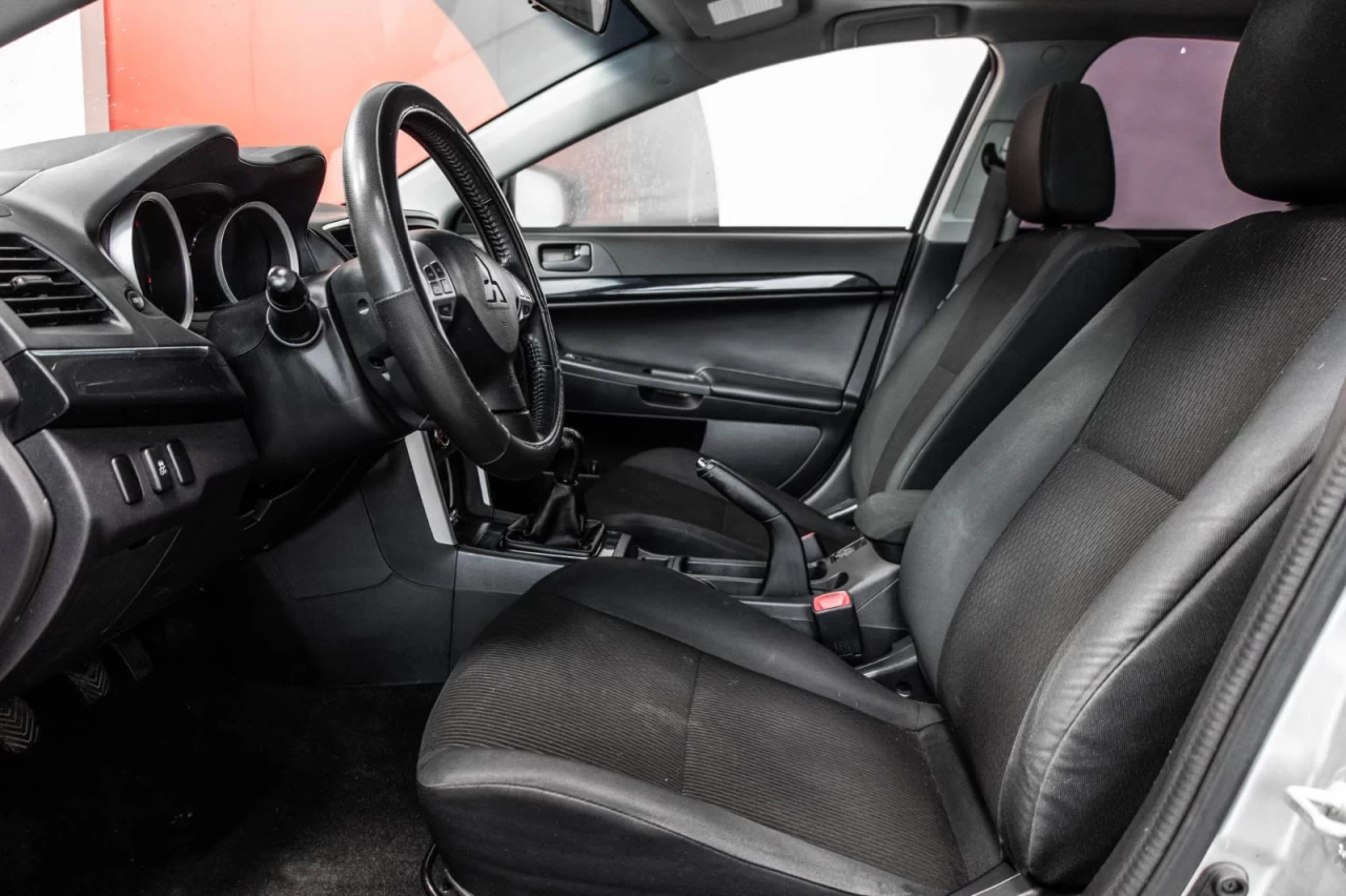 2017 Mitsubishi Lancer Manuelle - Garantie 1 AN Main Image