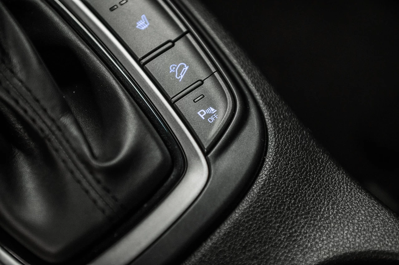 2019 Hyundai Kona Ultimate Awd Main Image