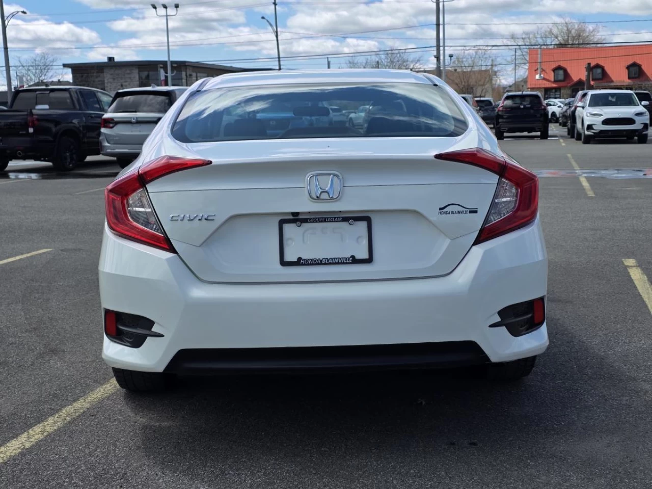 2018 Honda Civic LX CVT Sedan Main Image