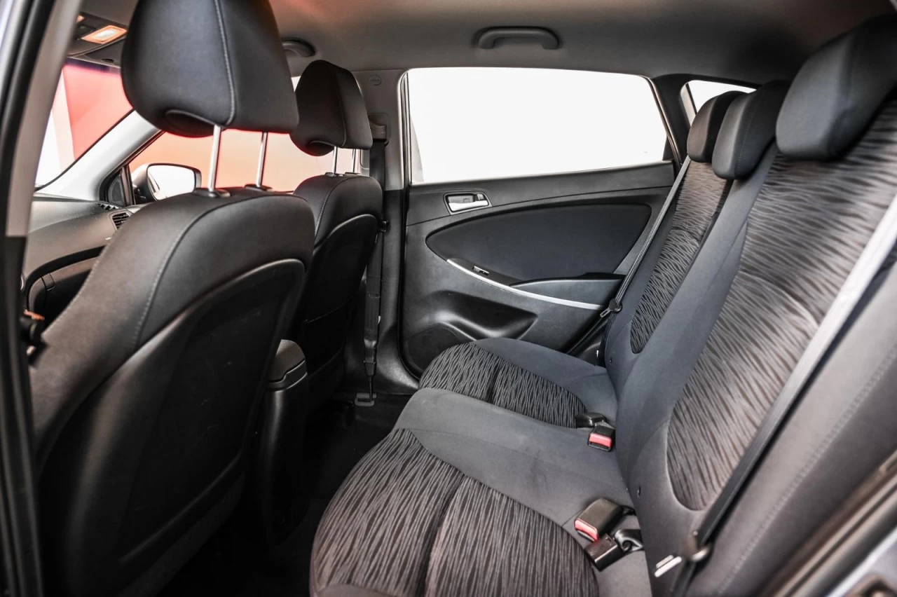 2016 Hyundai Accent GL  SIEGES.CHAUFF+BLUETOOTH+REG.VITESSE Main Image