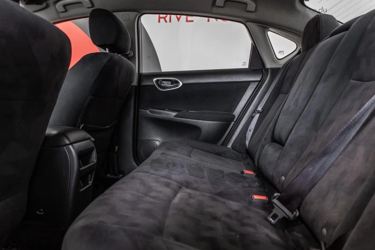 2013 Nissan Sentra Manuell BAS KM GARANTIE 1 AN Image principale