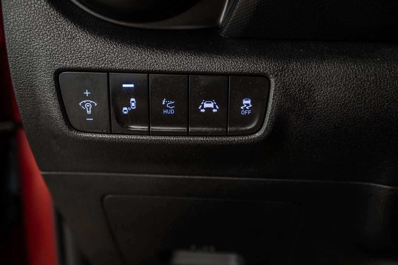2019 Hyundai Kona Ultimate Awd Main Image