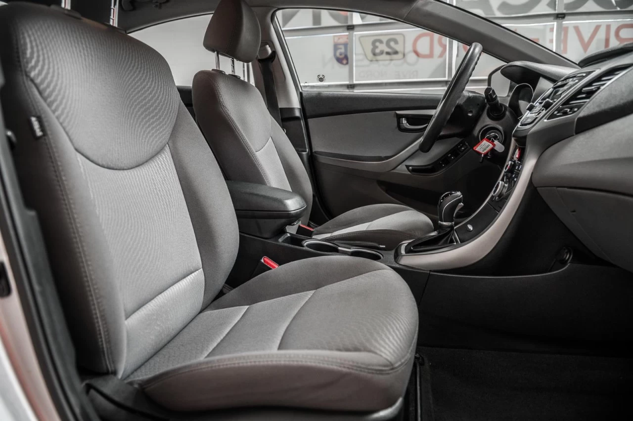2016 Hyundai Elantra L+ VITRES.ELECTRIQUES+A/C Image principale