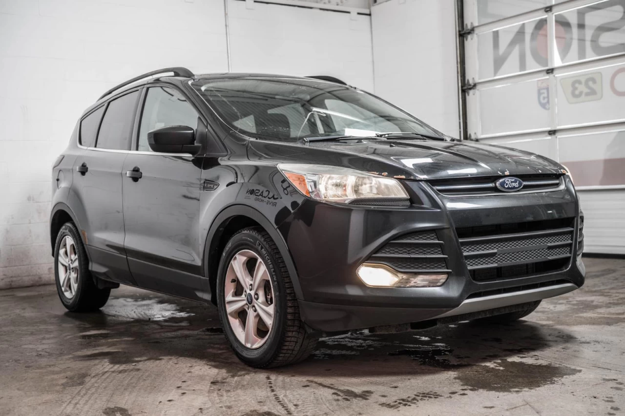 2014 Ford Escape 4WD SE AUBAINE! Image principale