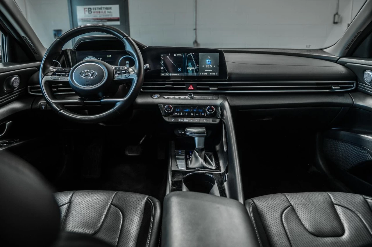 2023 Hyundai Elantra Luxury CUIR+CARPLAY+SIEGES.CHAUFFANTS Main Image