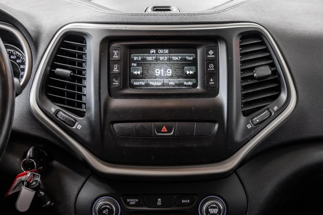 2015 Jeep Cherokee 2x4 Sport Garantie 1 AN Image principale