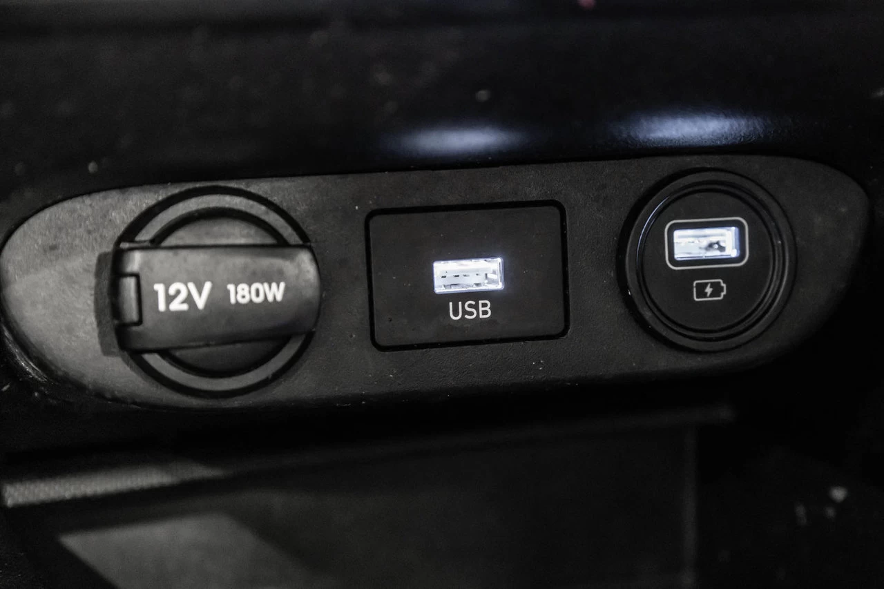2022 Hyundai Elantra Preferred Image principale