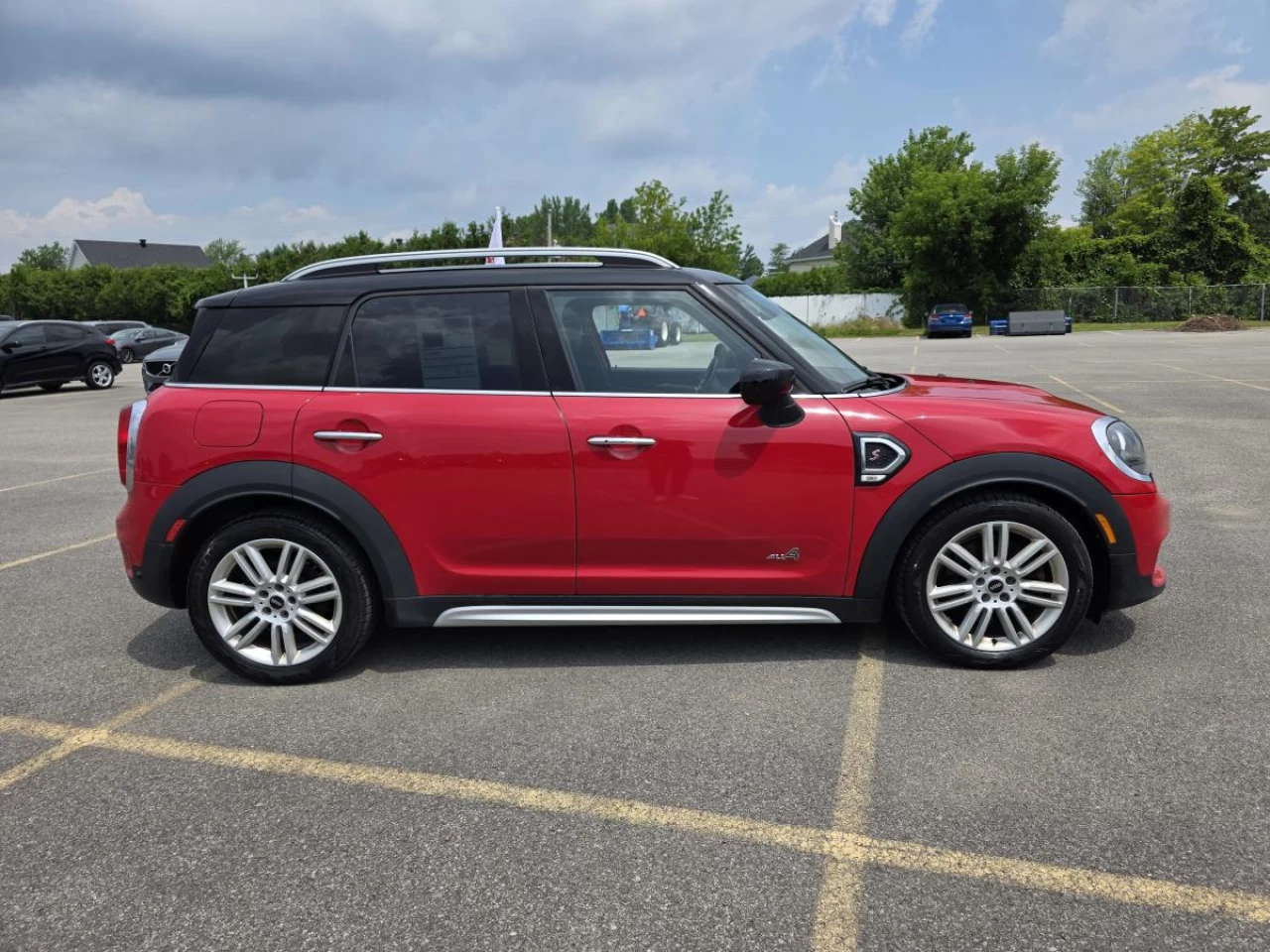 2020 MINI Countryman Cooper S ALL4 Main Image