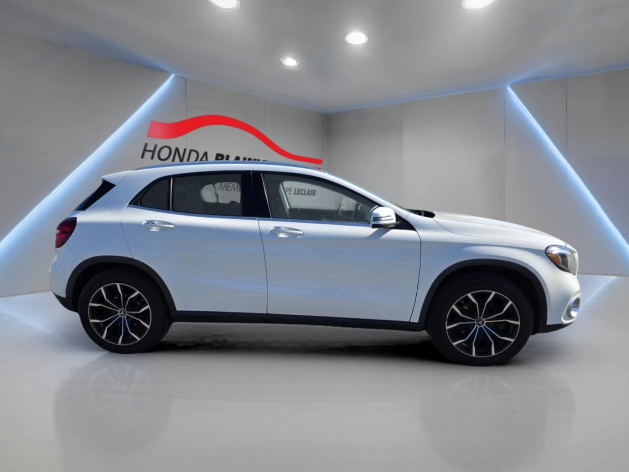 2020 Mercedes-Benz GLA250 GLA 250 4MATIC SUV Main Image