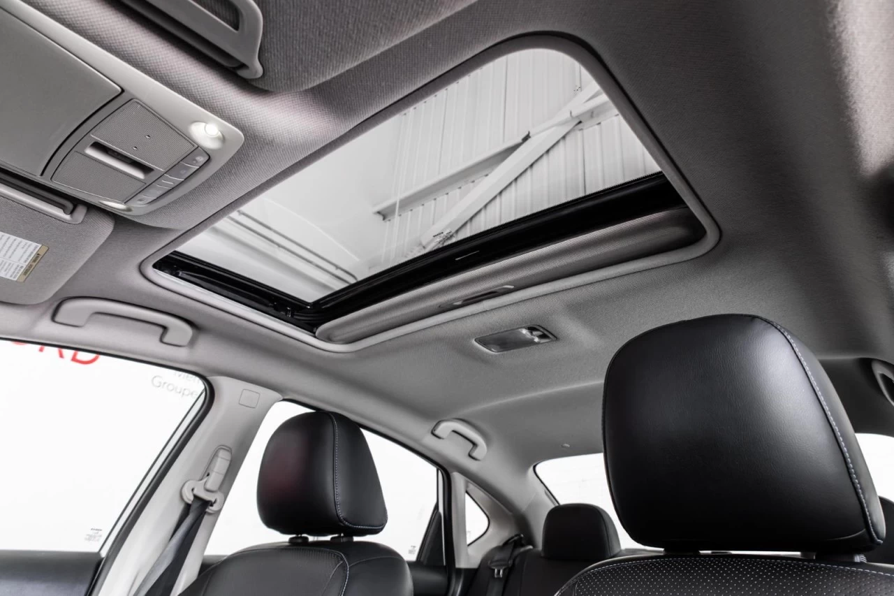 2017 Nissan Sentra SR NAVI+TOIT.OUVRANT+CUIR+SIEGES.CHAUFF+CAM.RECUL Image principale