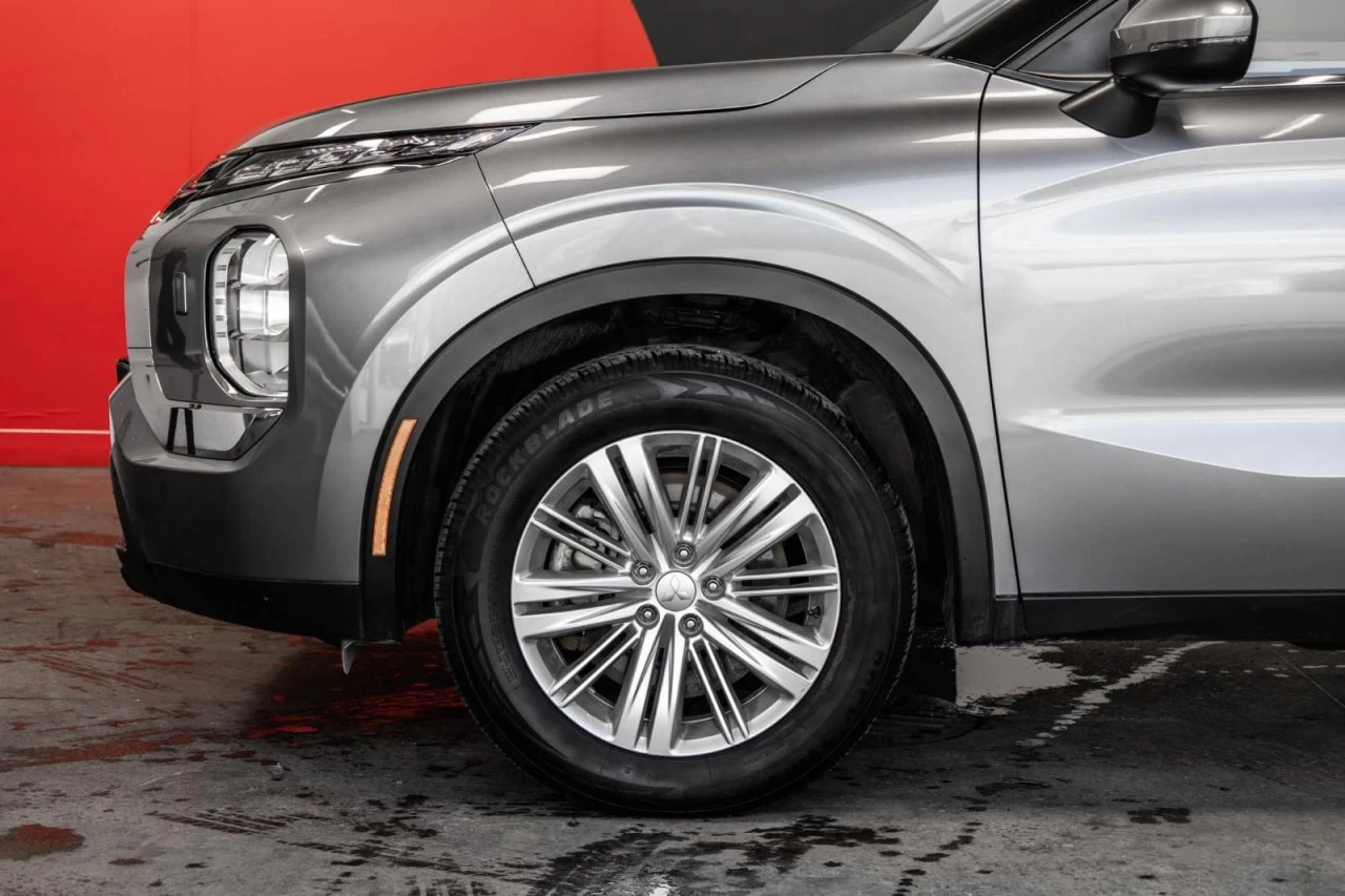 2022 Mitsubishi Outlander ES S-AWC SIEGES.CHAUFF+CAM.RECUL+BLUETOOTH+MAGS Image principale