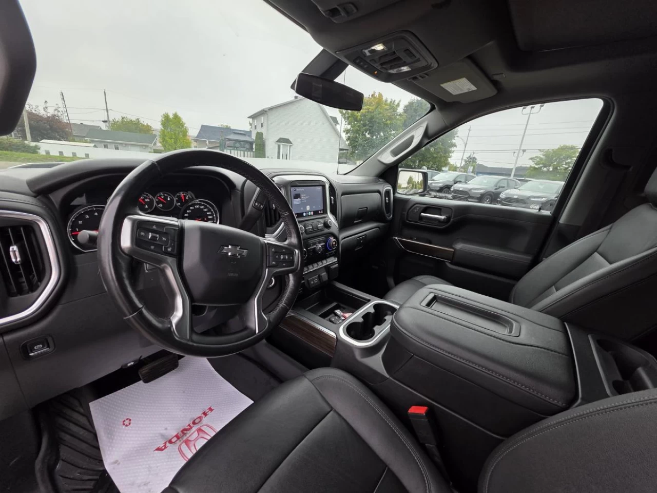 2022 Chevrolet Silverado 1500 Crew Cab Short Box 4-Wheel Drive LT Trail Boss Image principale