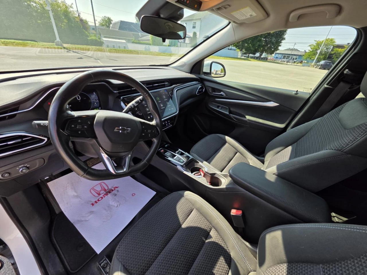 2023 Chevrolet Bolt EUV FWD 4dr LT Image principale