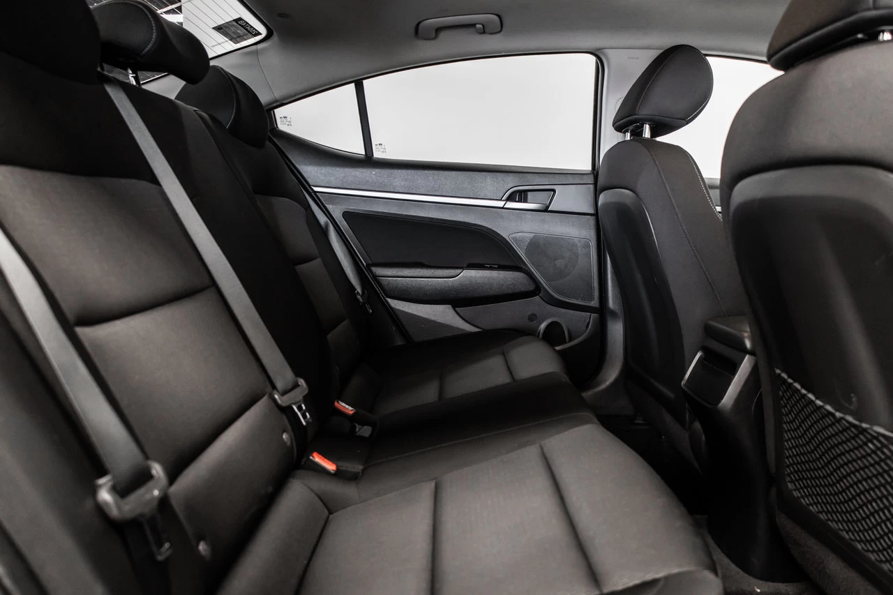 2018 Hyundai Elantra Gl Se Main Image