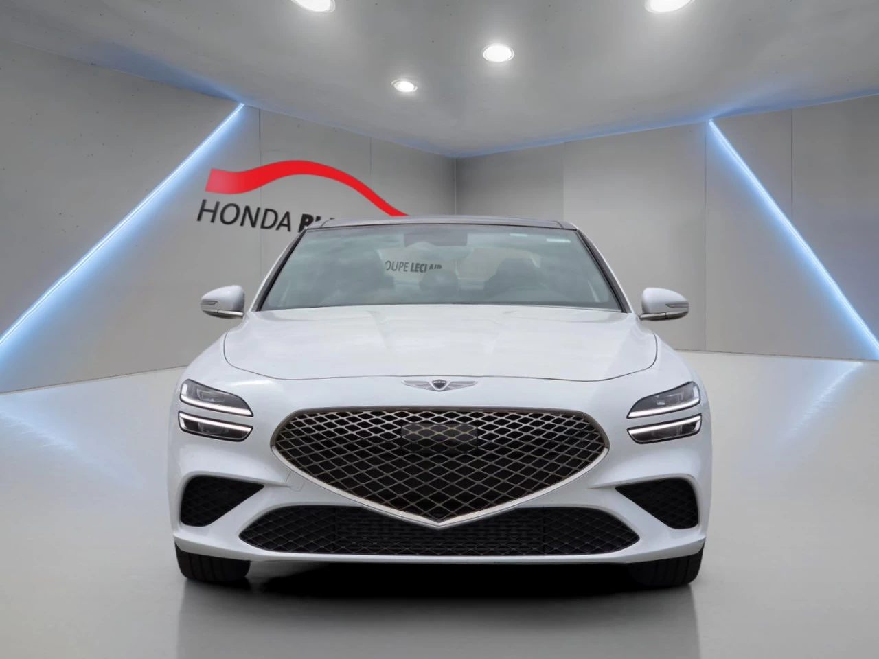2022 Genesis G70 2.0T Advanced AWD Main Image