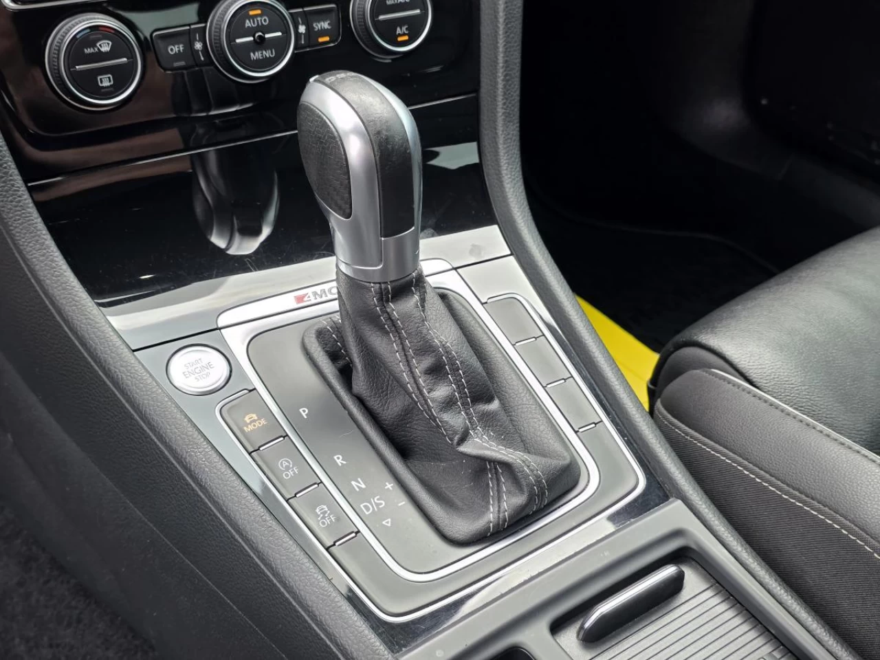 2019 Volkswagen Golf R DSG Main Image