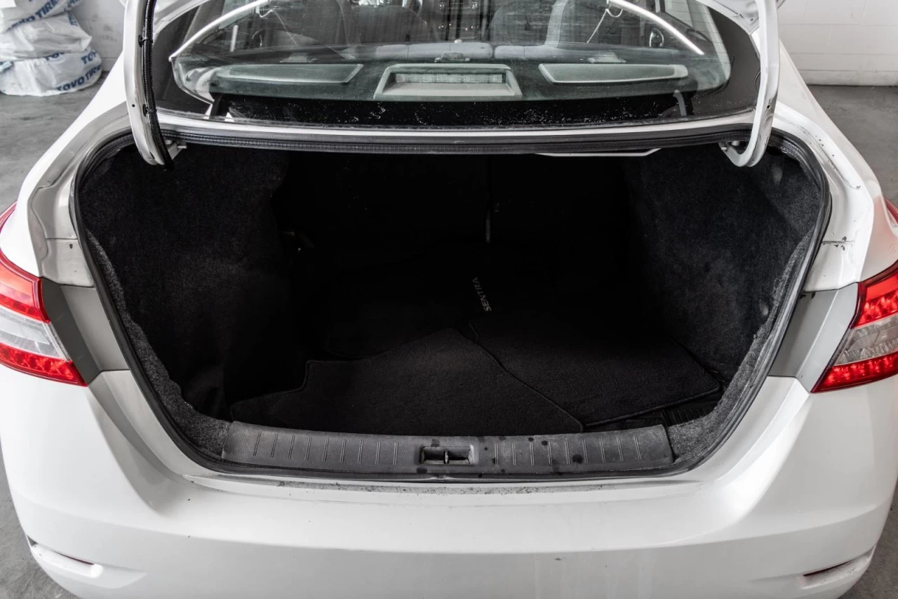 2013 Nissan Sentra Manuell BAS KM GARANTIE 1 AN Image principale