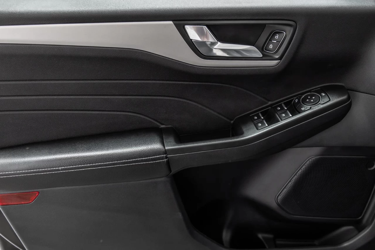 2021 Ford Escape SEL Plug-In Hybrid CUIR+SIEGES.CHAUFF+CARPLAY Image principale