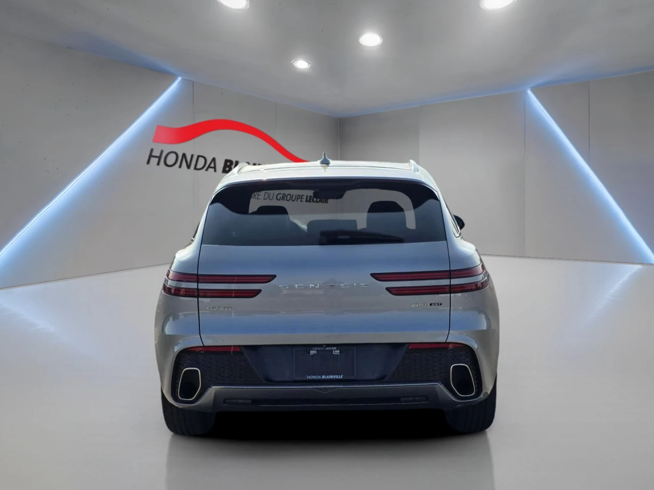 2022 Genesis GV70 2.5T Advanced AWD Main Image