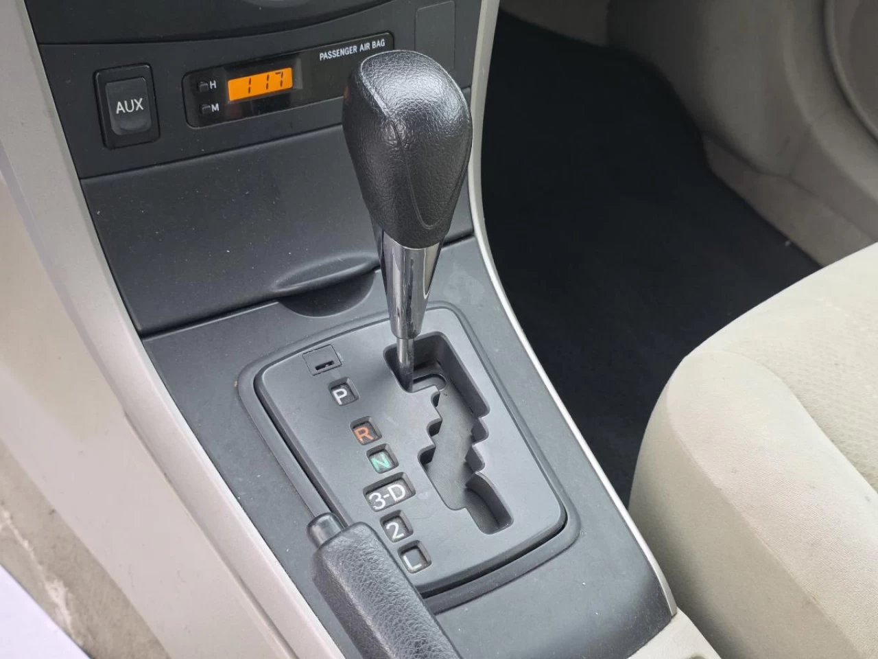 2011 Toyota Corolla 4dr Sdn Auto CE Main Image