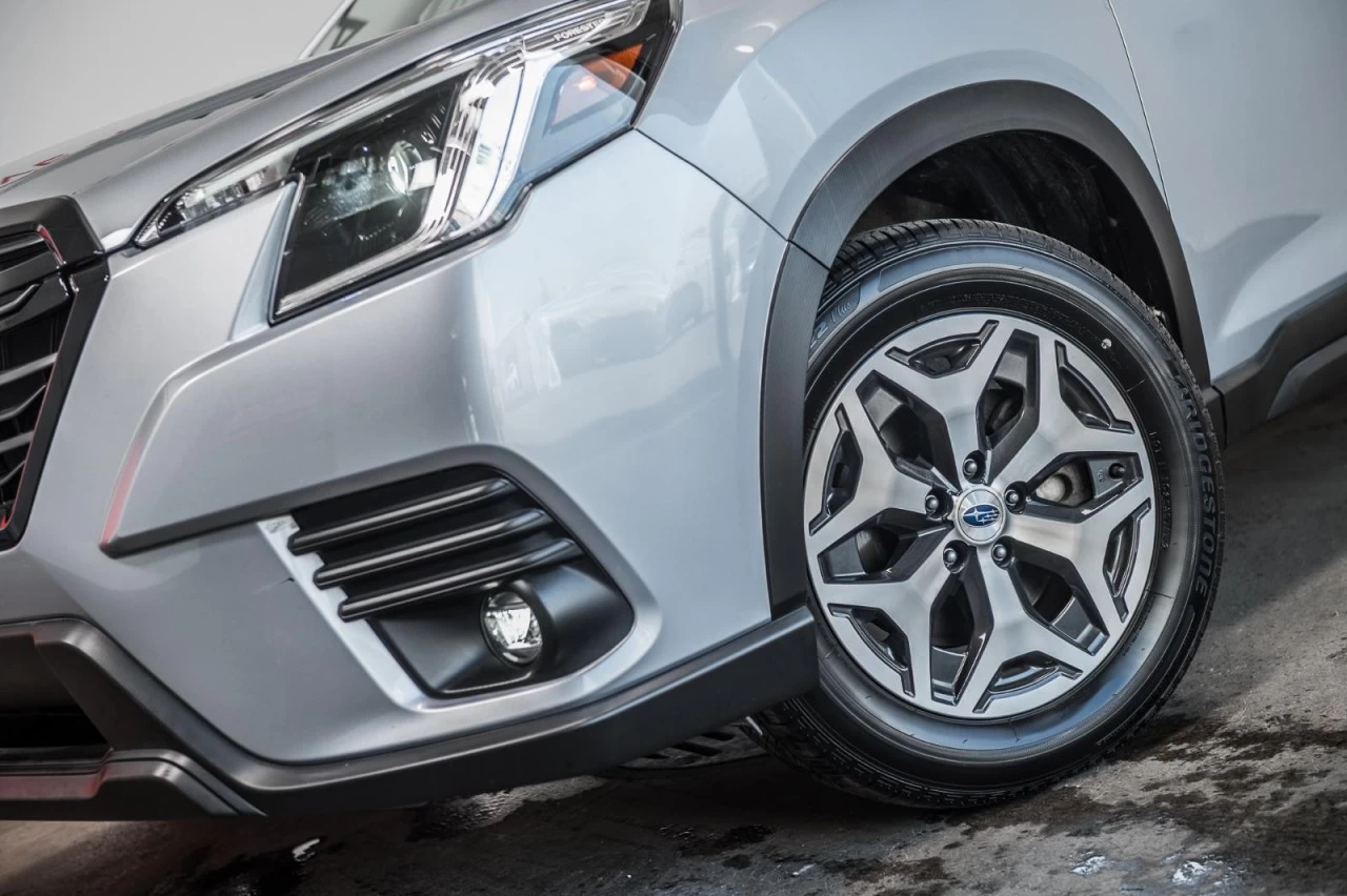 2024 Subaru Forester Touring TOIT.PANO+VOLANT/SIEGES.CHAUFF+CARPLAY Main Image