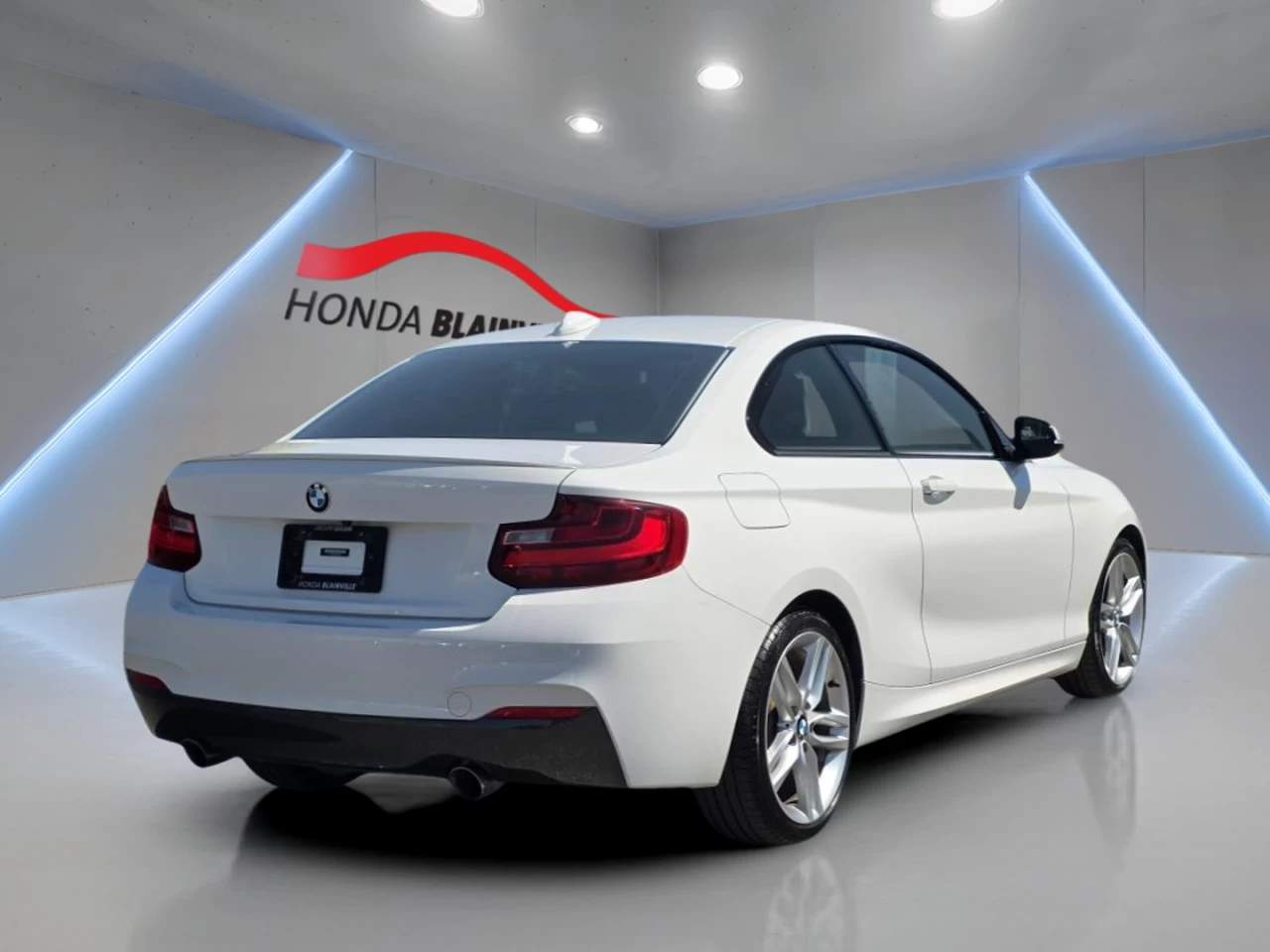 2017 BMW 2 Series Coupe Image principale