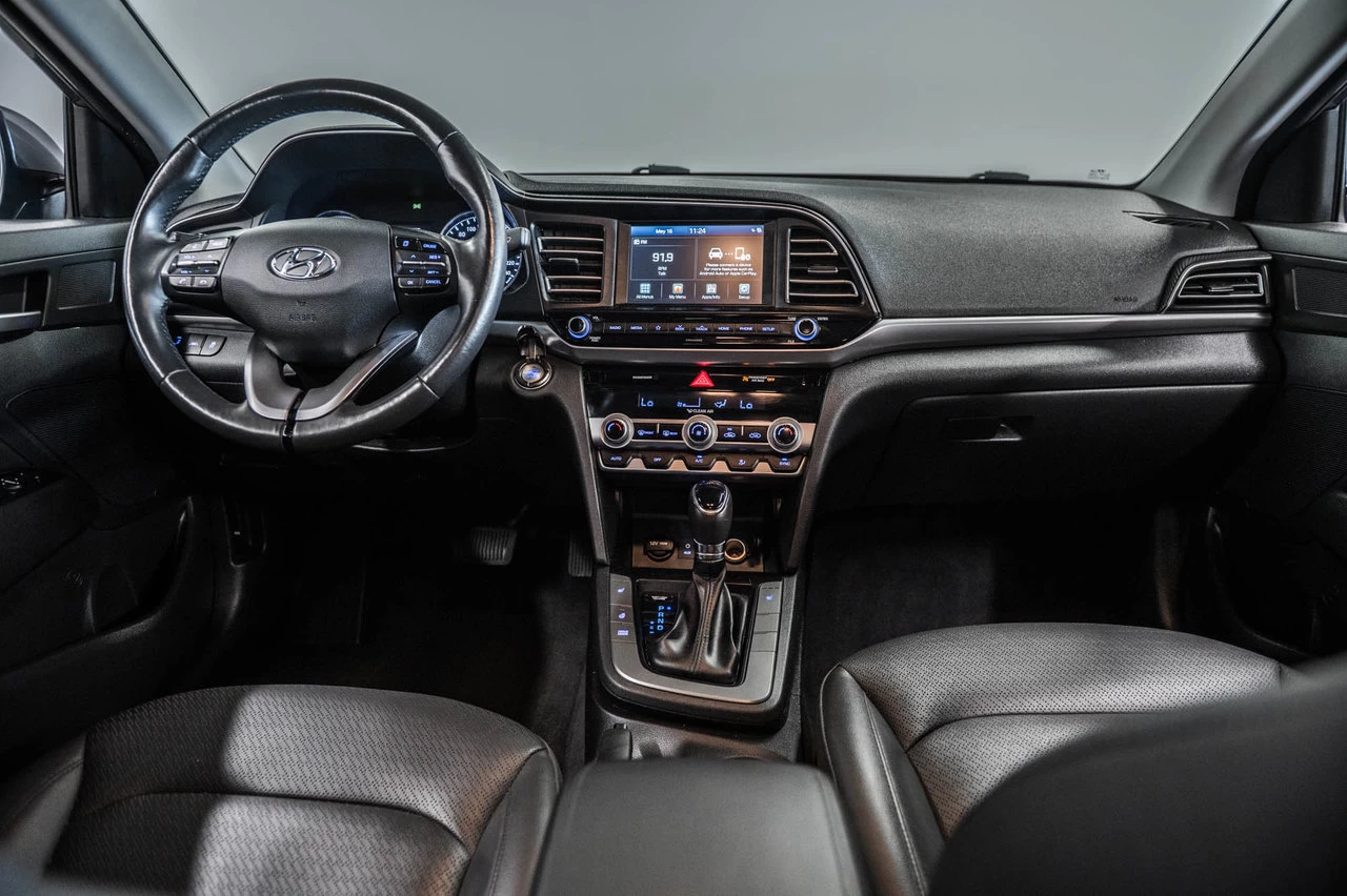 2019 Hyundai Elantra Luxury Image principale