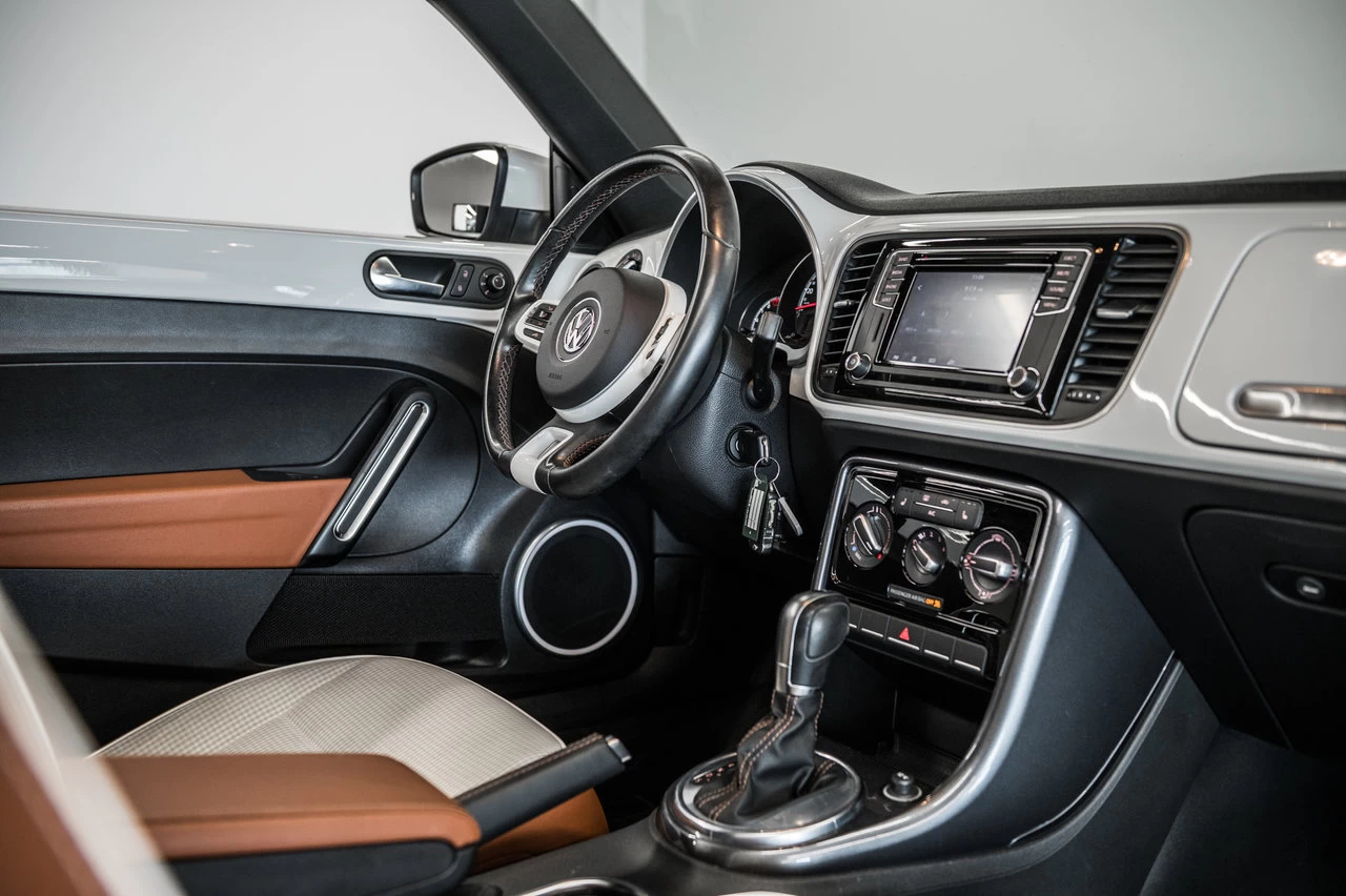 2017 Volkswagen Beetle Convertible Classic Image principale