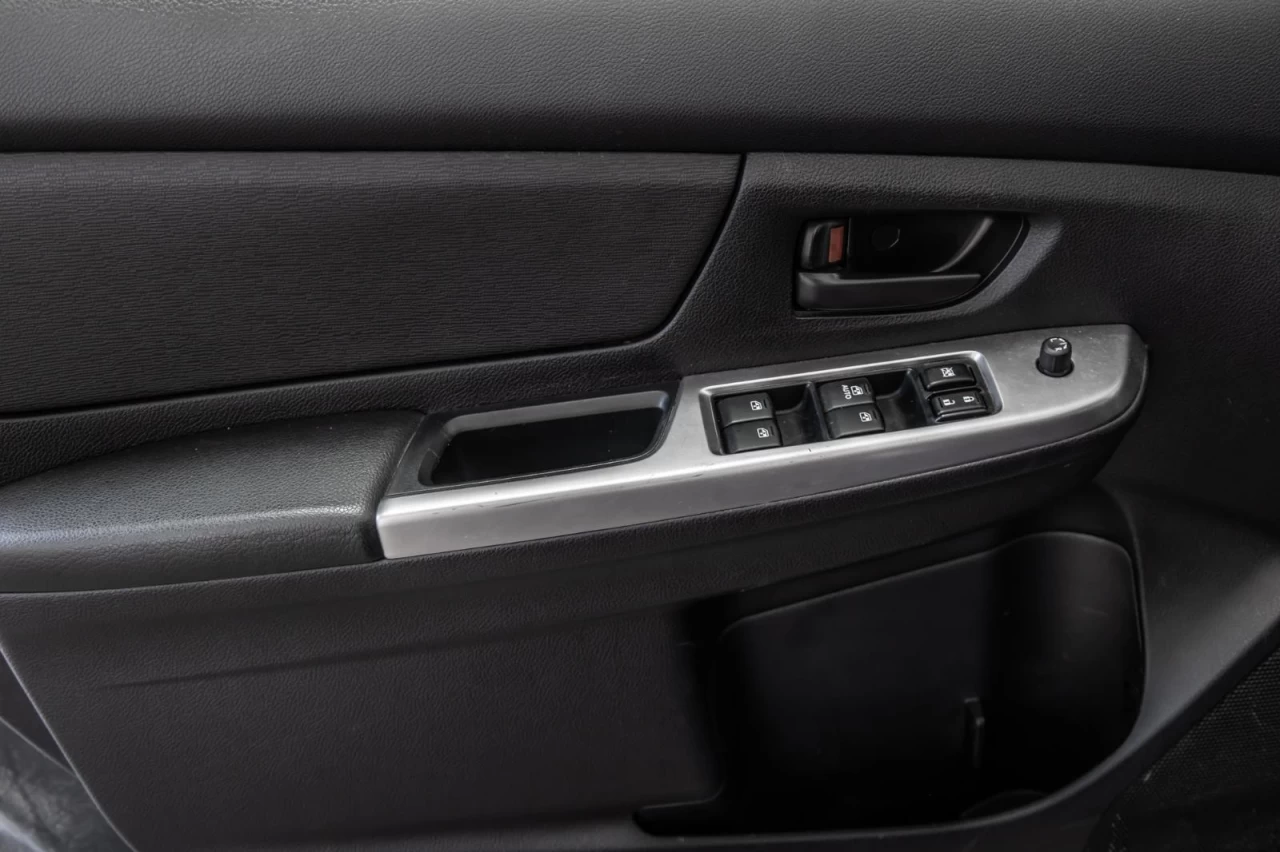2015 Subaru Impreza Manuelle 4x4  AUBAINE! Image principale