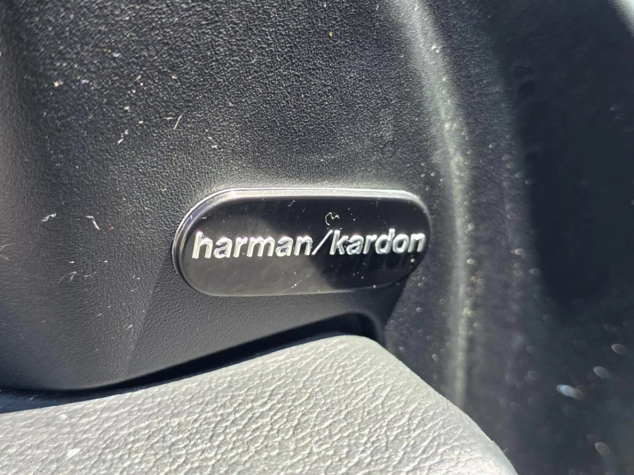 2023 Chrysler 300C SRT SUPER RARE Main Image