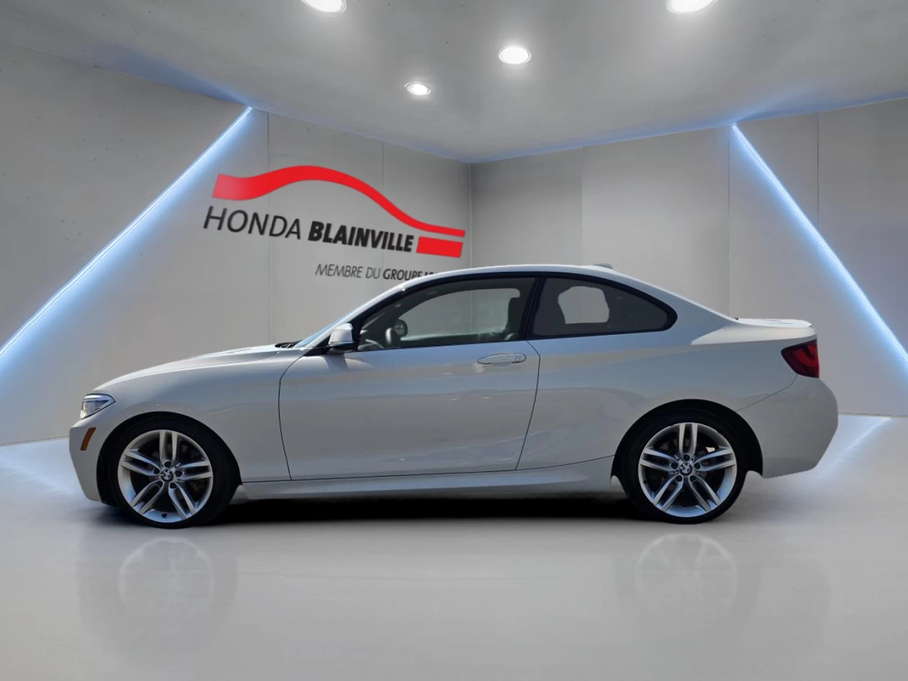 2017 BMW 2 Series Coupe Image principale