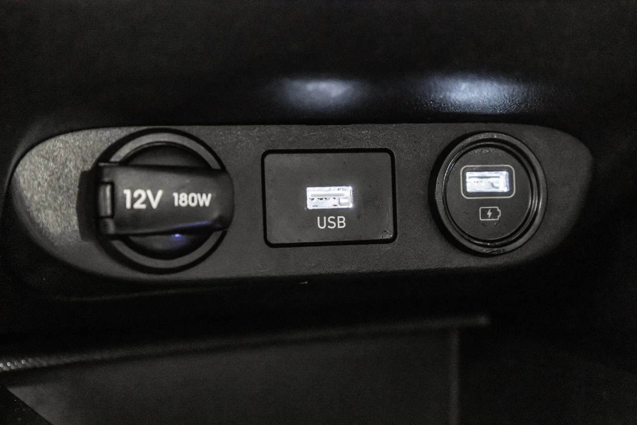 2022 Hyundai Elantra Preferred Image principale